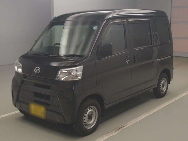 83010 DAIHATSU HIJET VAN S321V 2018 г. (TAA Kantou)